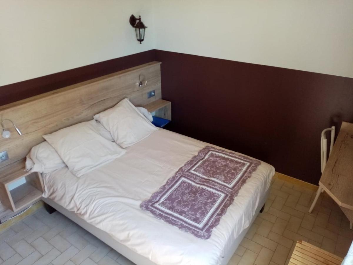 "Le Pigeonnier" Chambre D'Hote Piegros-la-Clastre Ngoại thất bức ảnh